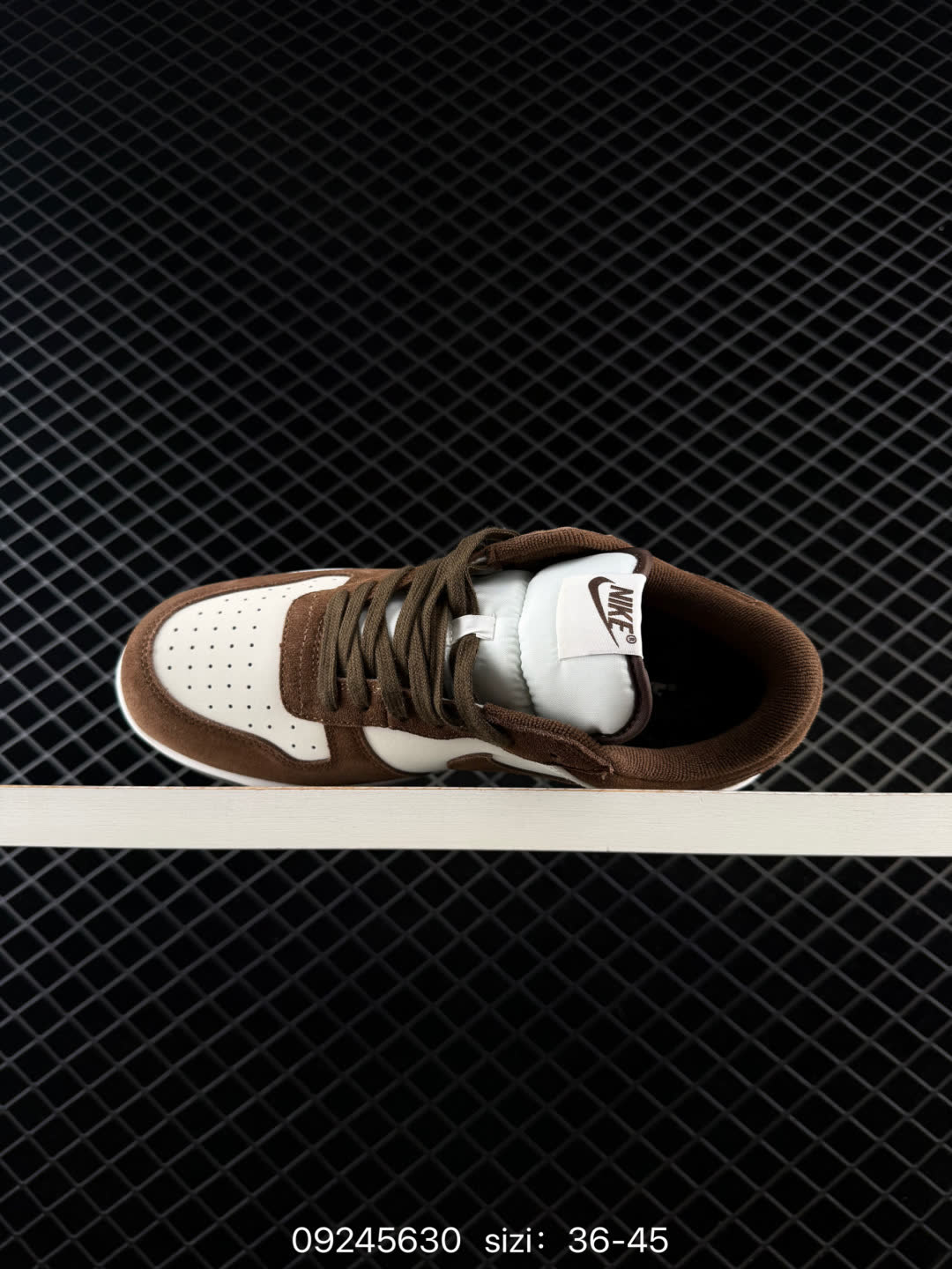Nike Big Low-IO4224-101